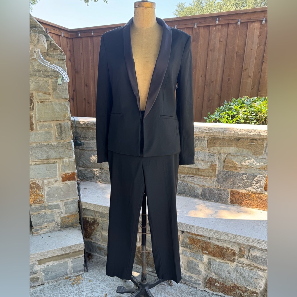 H&M Tuxedo Style Women’s Pants